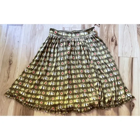EUC Orla Kiely Colorful Birds Peacock Chicken Olive Green 100% Silk Twill Skirt﻿